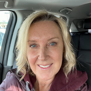 Meet your Posher, Lisa